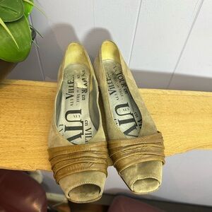 Stylish Tan Peep-Toe suede Italian made Women Shoes